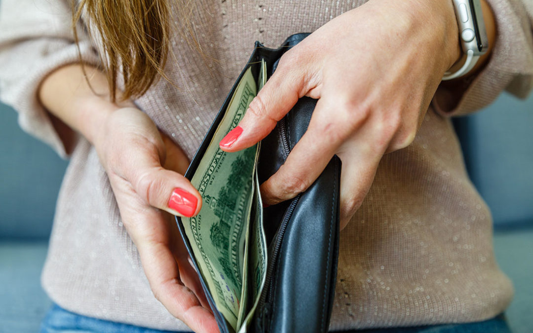 3 Money Habits That Separate the Rich From the Poor